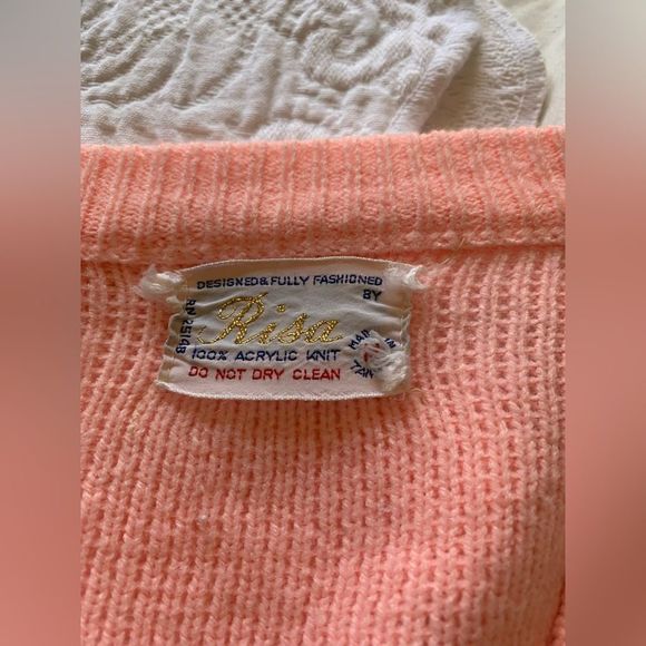 Vintage Risa Pink Cardigan Sweater. - Picture 5 of 7